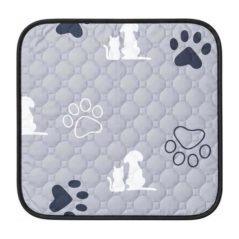 Washable pet pad with paw print, 23 x 23 in