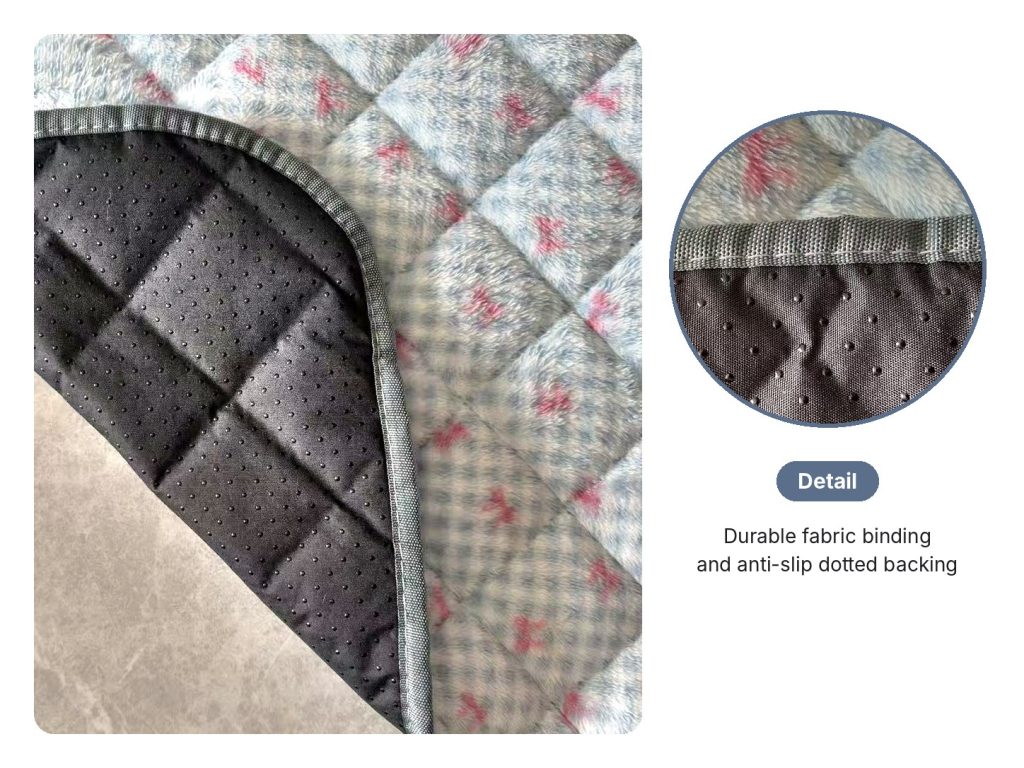 Washable Pet Pad, Plush Plaid edge and backing detail