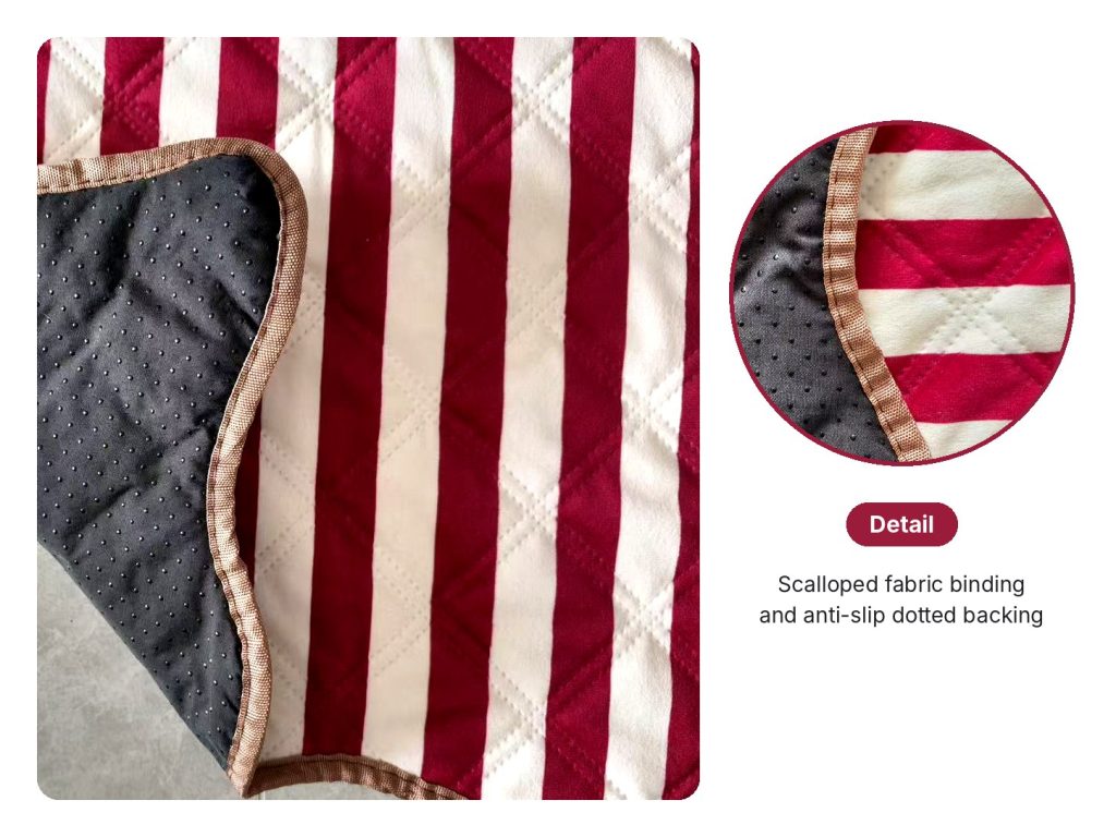 Washable Pet Pad, Red Stripe edge and backing detail